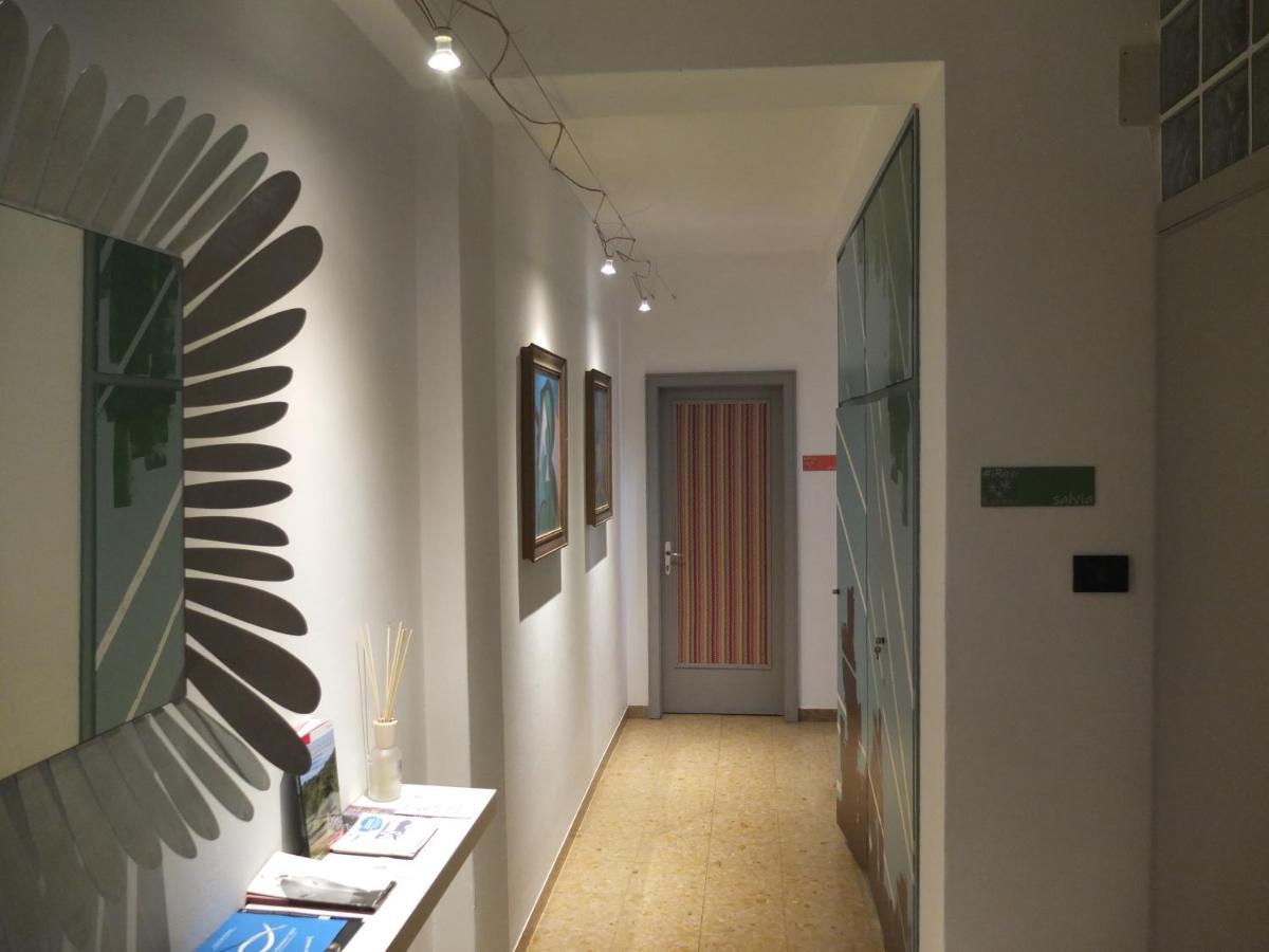Hotel #Iricci3Stanze à Monfalcone Extérieur photo